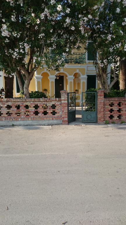 House Grabic Hotel Tivat Eksteriør billede