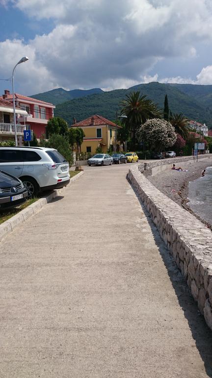 House Grabic Hotel Tivat Eksteriør billede